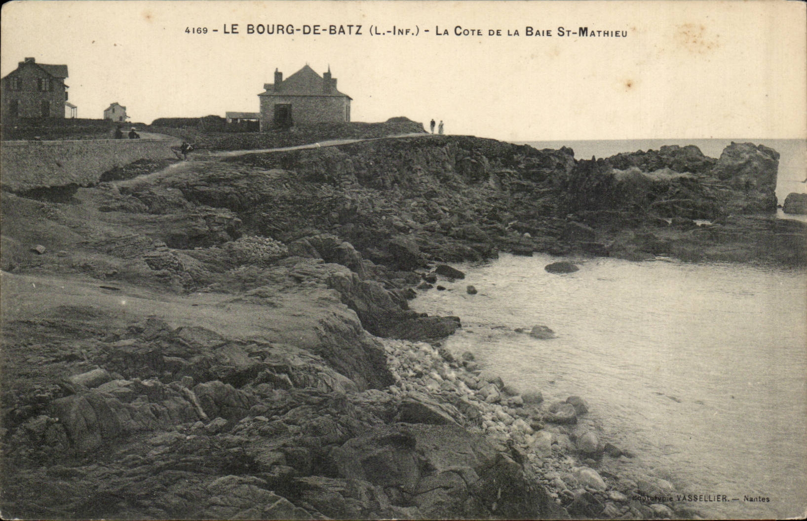 Le Bourg de Batz CPA La cote de la baie St Mathieu