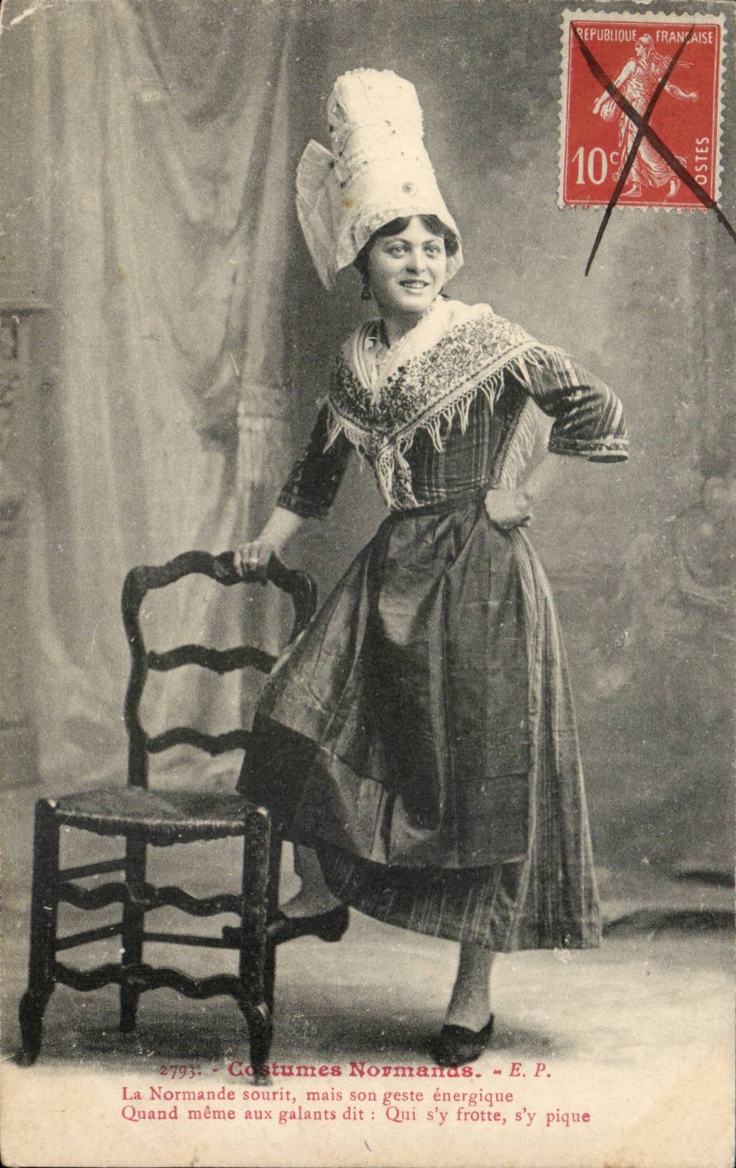 CPA Costume Normand (coiffe folklore)