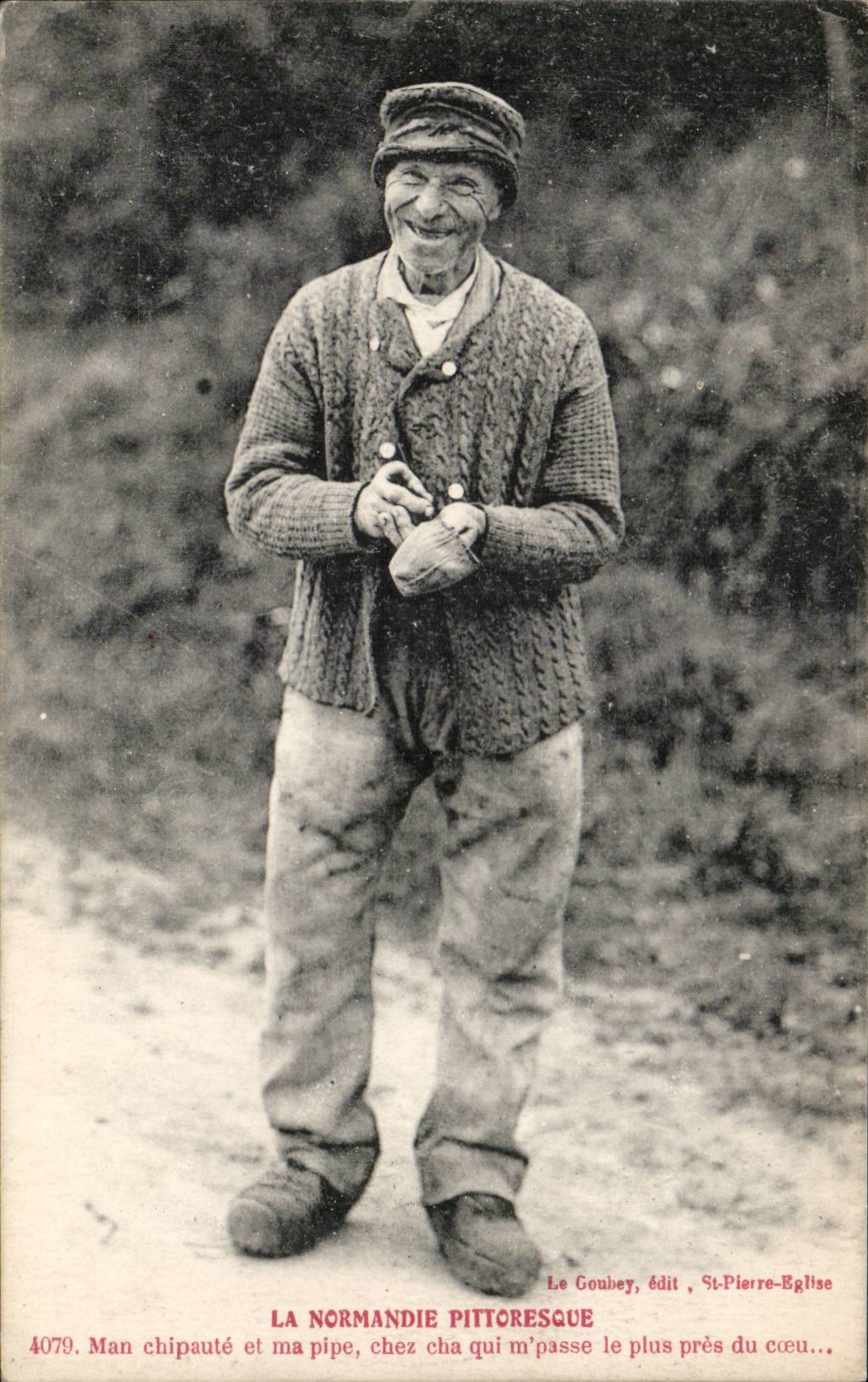 CPA La Normandie pittoresque Man chipaute et ma pipe (folklore coiffe)