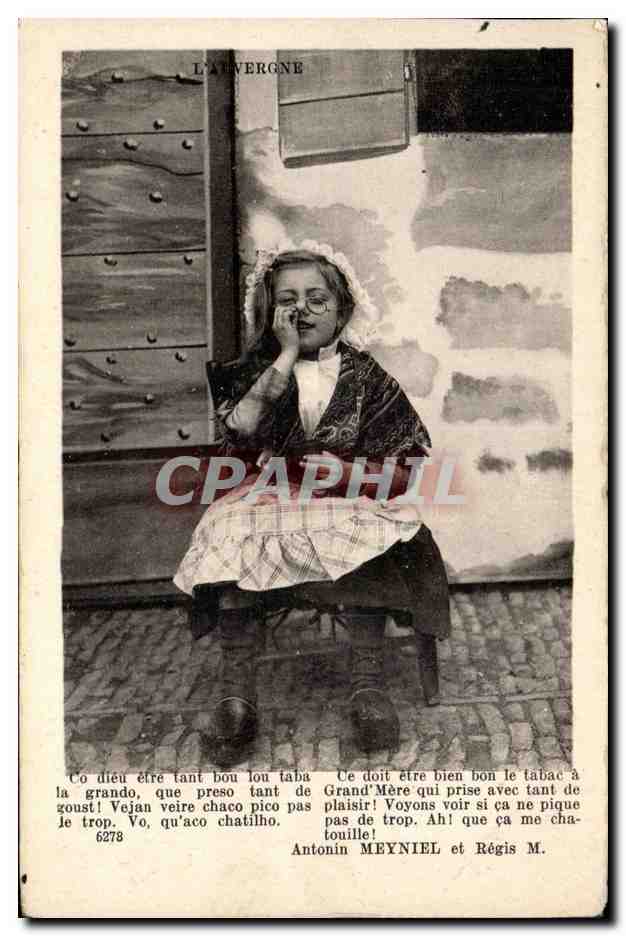Auvergne CPA Enfant a lunettes par Antonin Meyniel