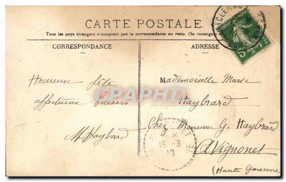 CPA Types d'Auvergne (folklore coiffe costume) — Verso