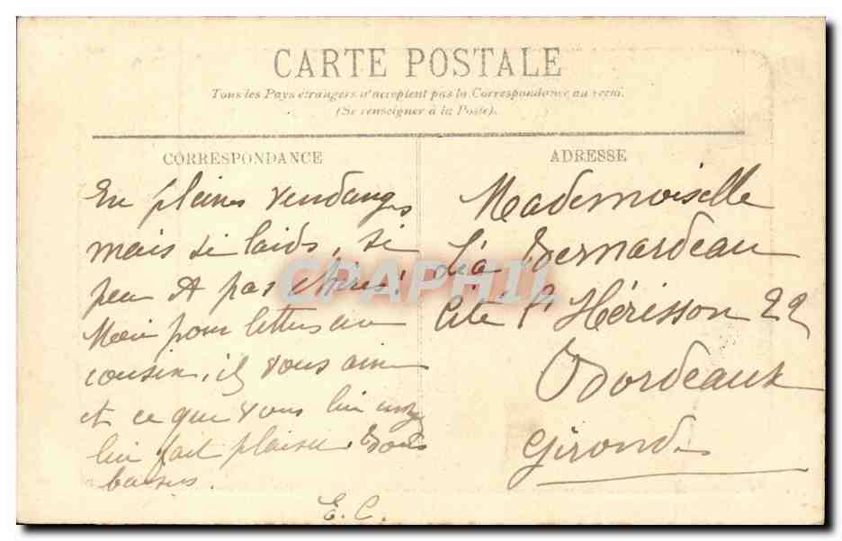 En Auvergne CPA La bourree de la mariee (folklore costume danse) — Verso