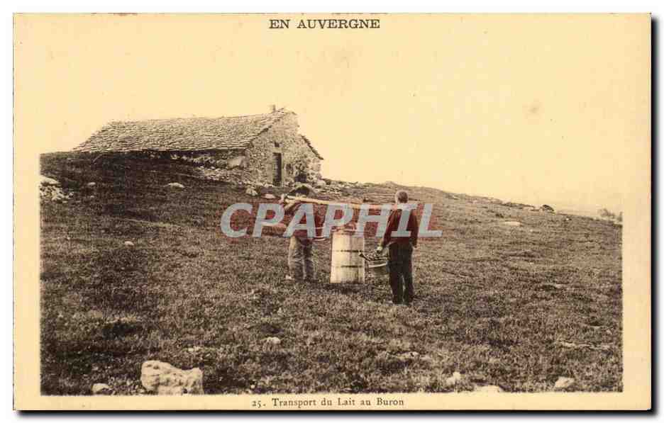 En Auvergne CPA Transport du lait au Buron (agriculture)