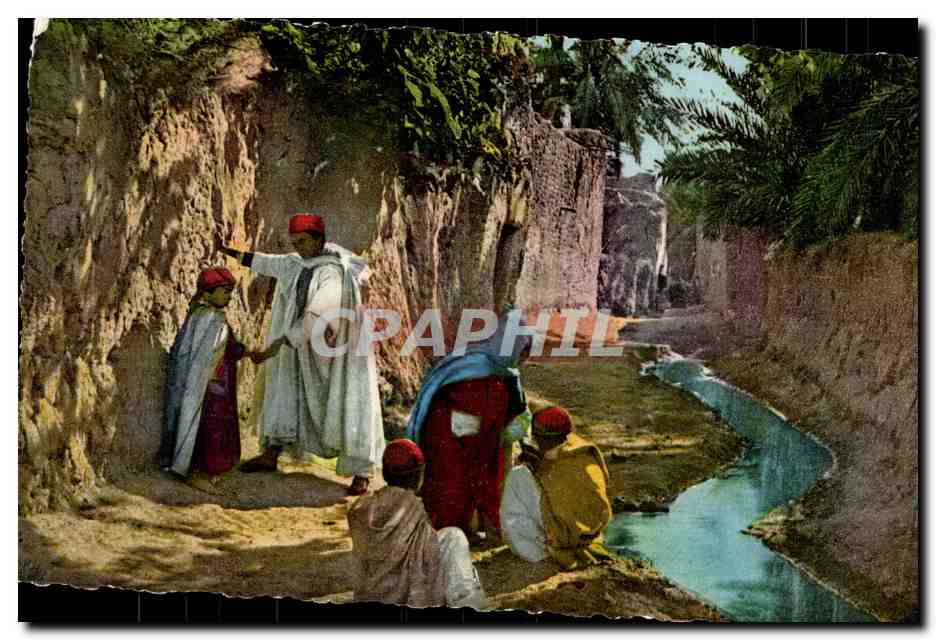 Tunisie CPA Scenes et types d'afrique du Nord Jeux d'enfants