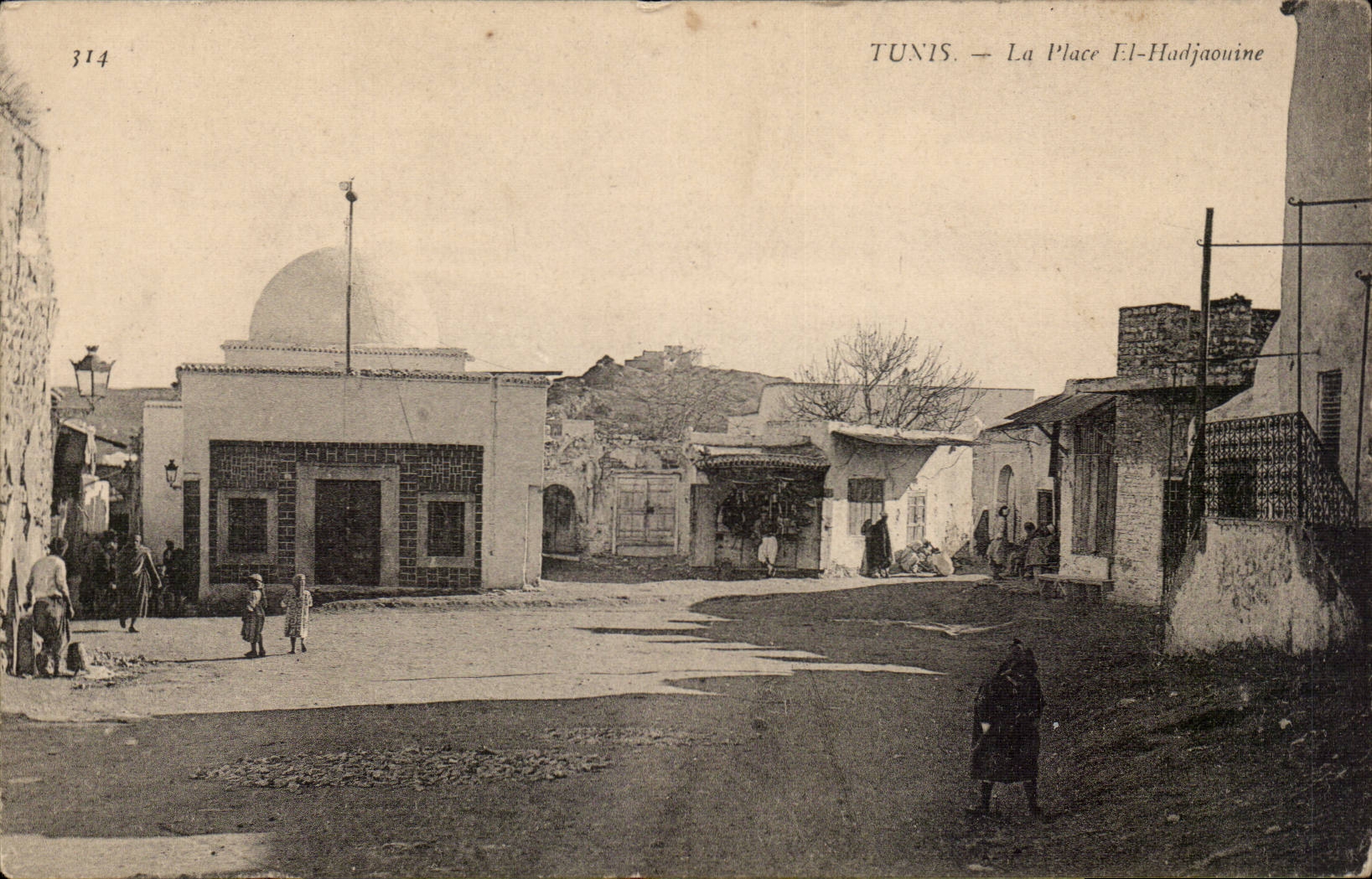 Tunisie CPA Tunis La place El Hadjouine