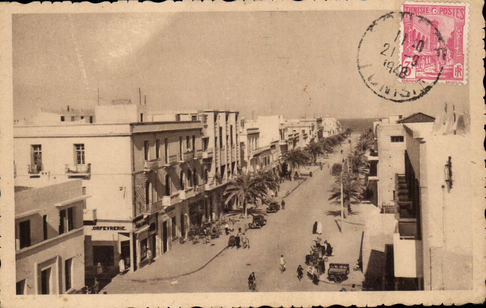 Tunisie CPA Sousse Rue du 12 avril 1943