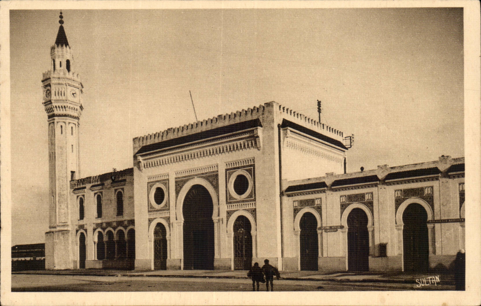 Tunisie CPA Bizerte la gare