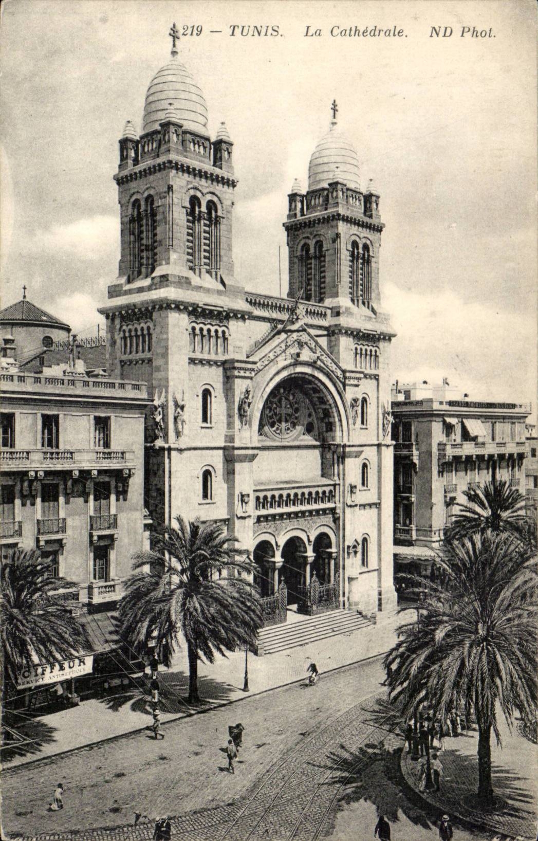 Tunisie CPA Tunis La cathedrale
