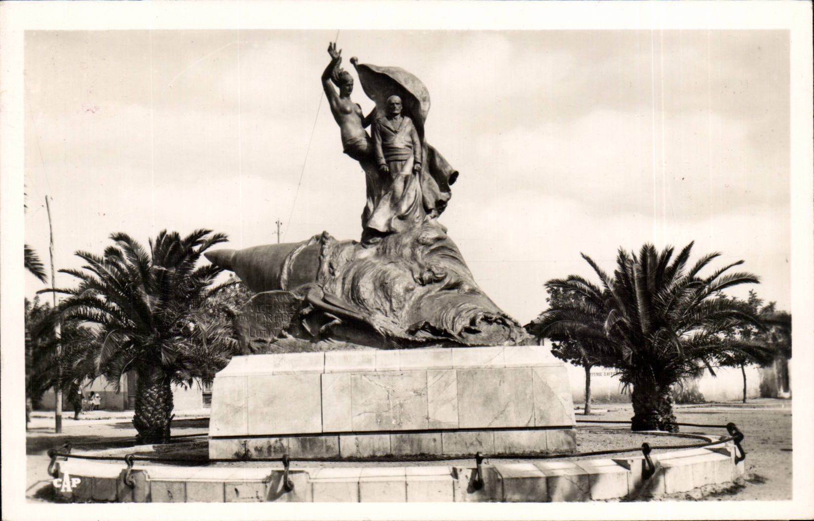 Tunisie CPA Ferryville Monument du farfadet