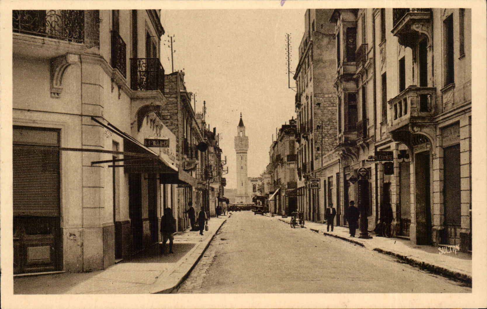 Tunisie CPA Bizerte Rue Capitaine madon