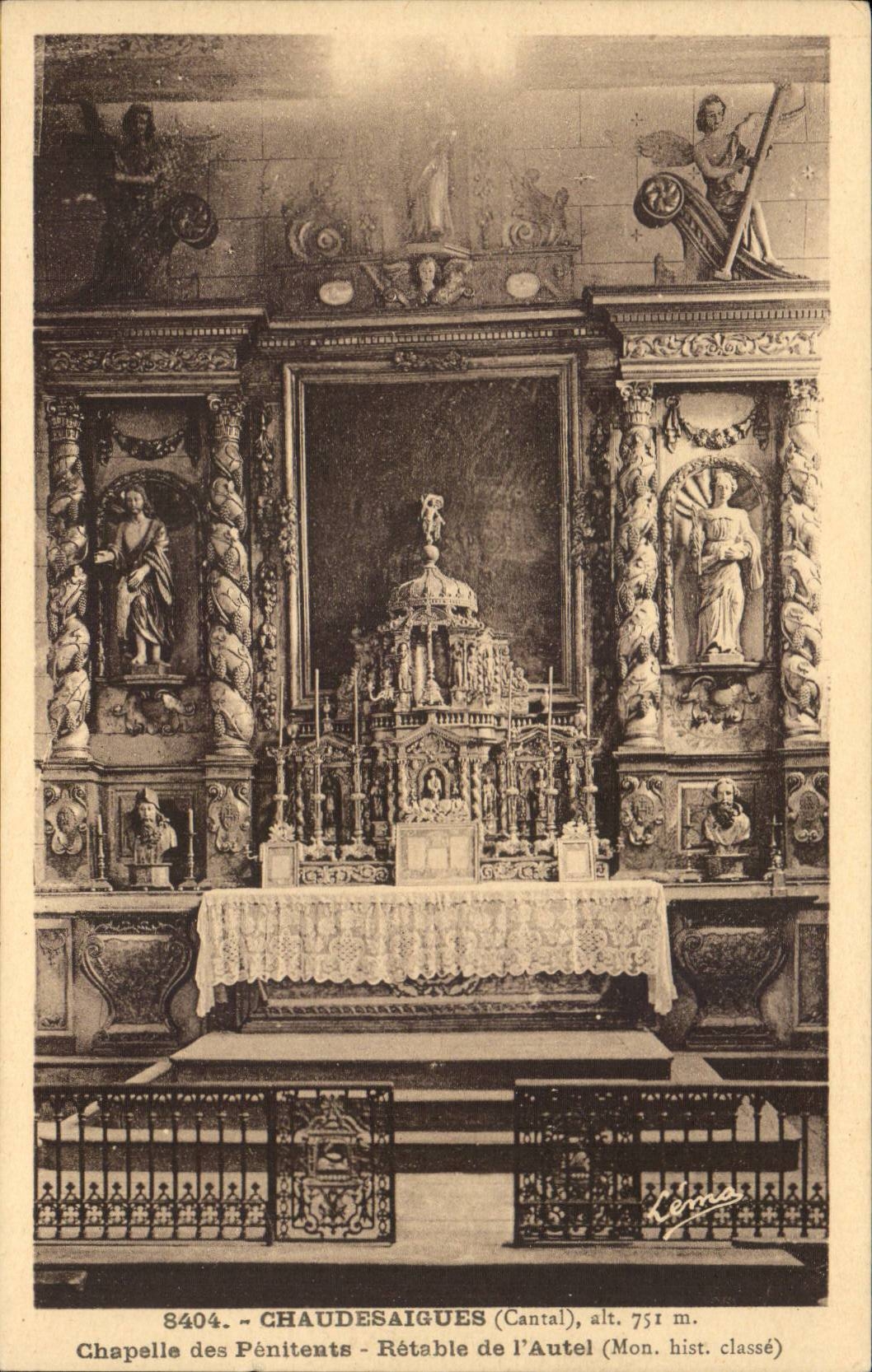 CPA Chaudesaigues Chapelle des penitents Retable de l'autel