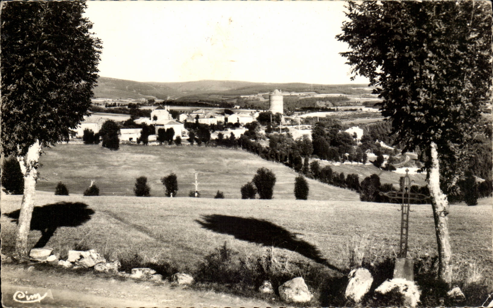 CPA Ruines Cantal Vue generale