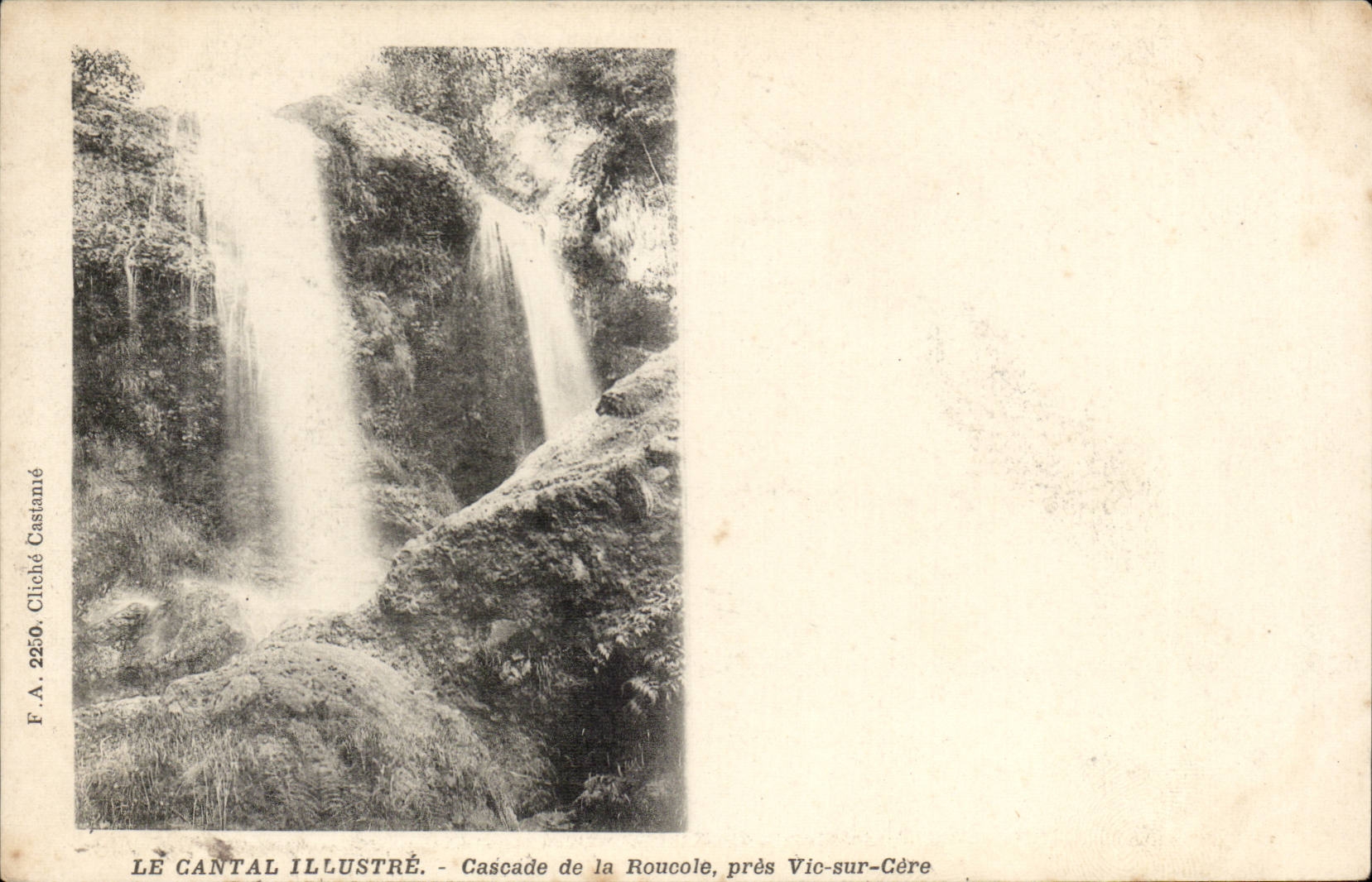 CPA Cantal illustre Cascade de la Roucole pres Vic sur Cere