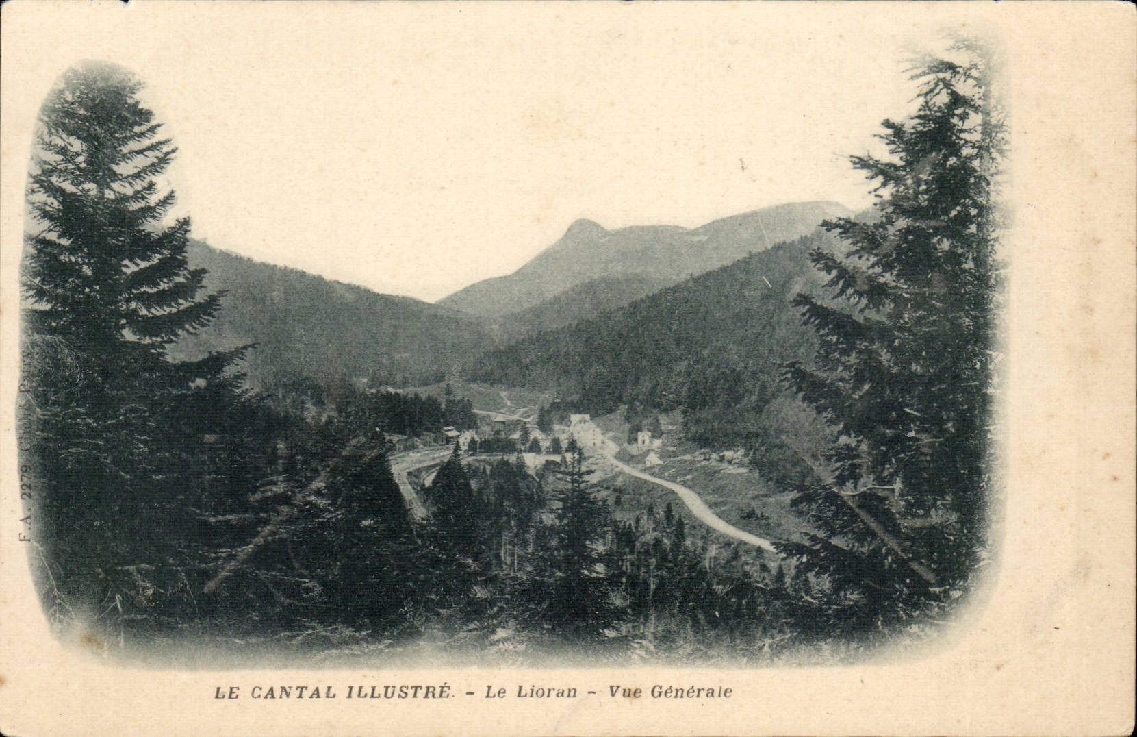 CPA Auvergne Cantal Le Lioran Vue generale