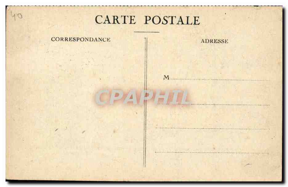 Les Landes de GAscogne CPA Un coin de ferme — Back