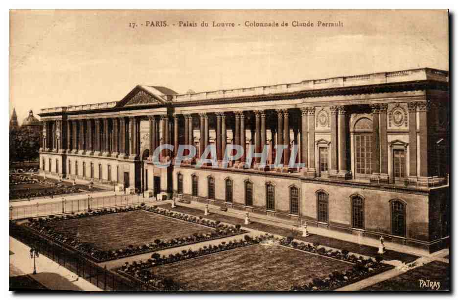 Paris CPA Palais du Louvre Colonnade de Claude Perrault