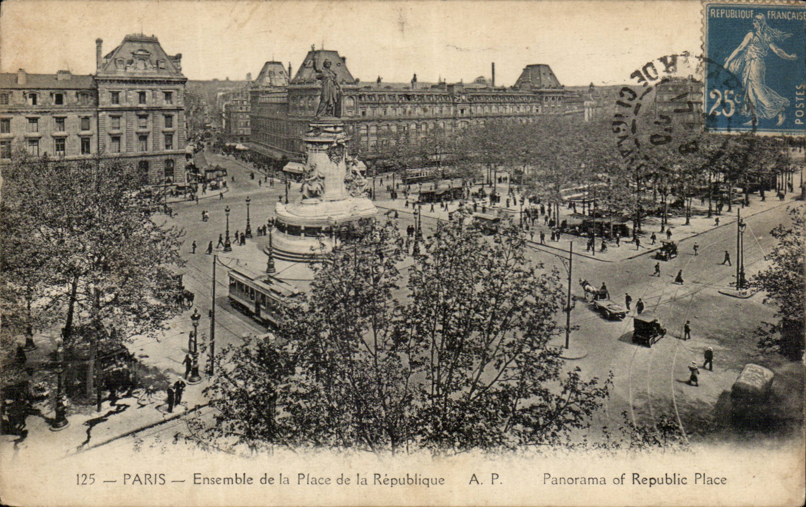 Paris CPA Ensemble de la place de la Republique