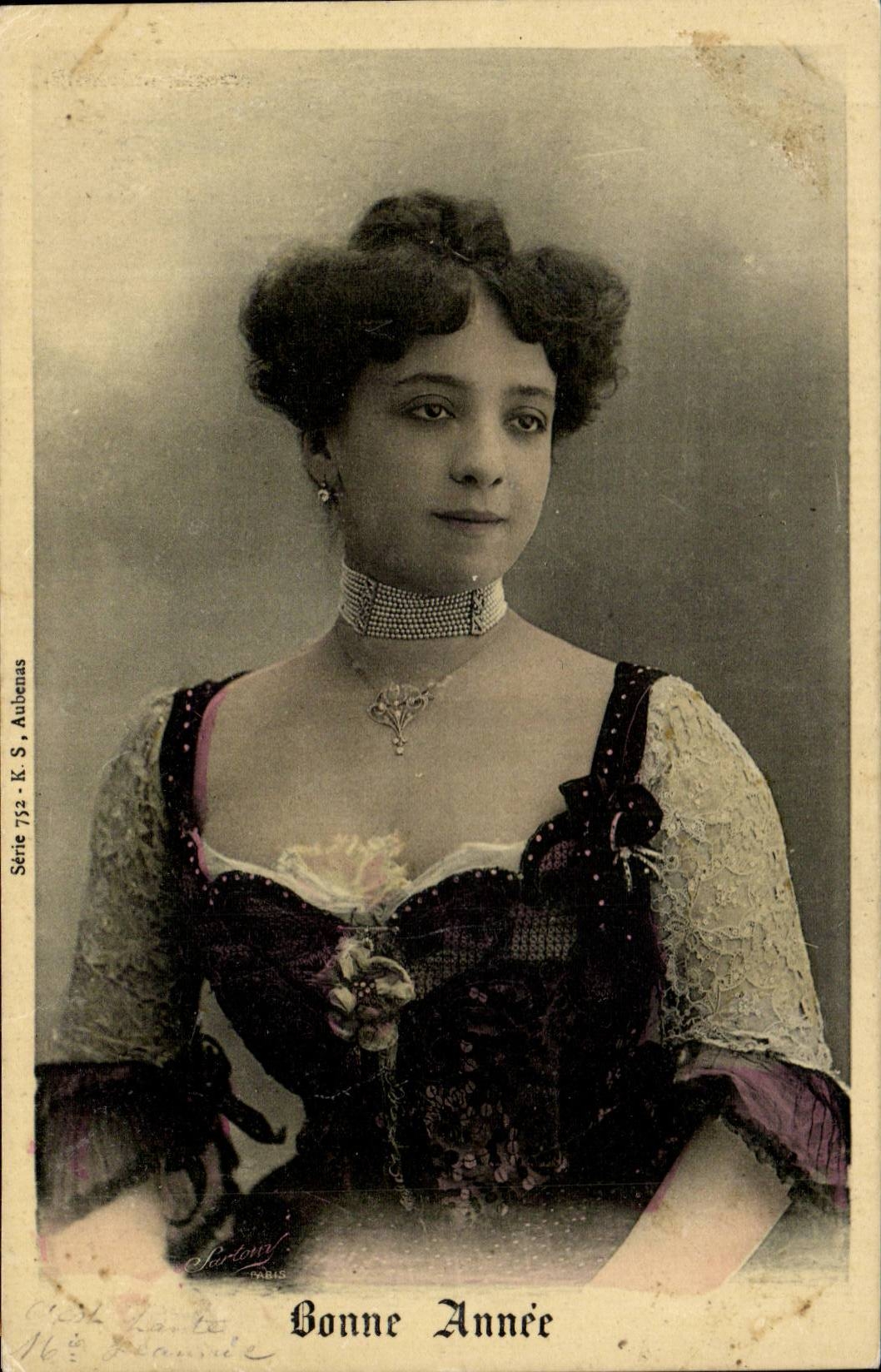 Retrato de mujer — Feliz Año — K. S. Aubenas, París, serie 732