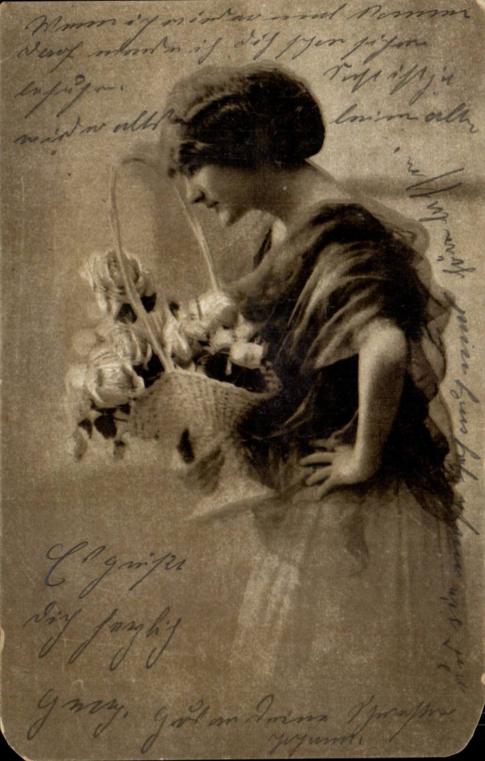 CPA Fantaisie Femme 