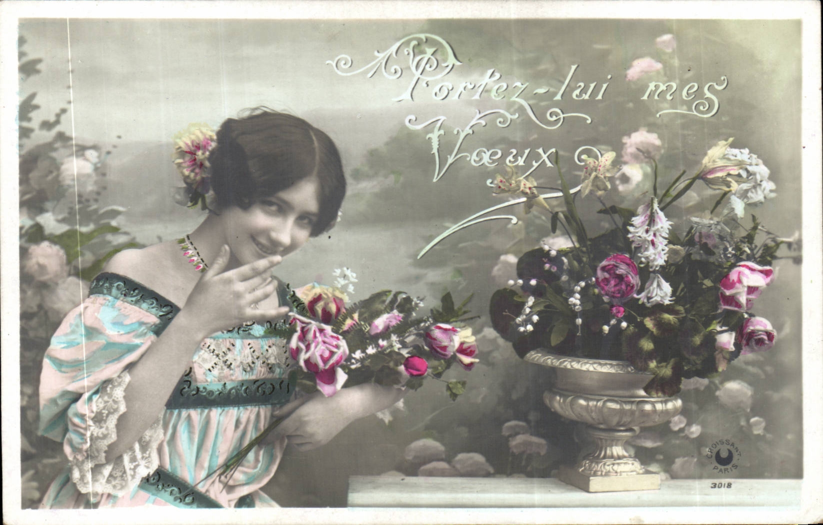 Femme avec bouquet de roses — Carte de vœux — Croissant, Paris, n°3018