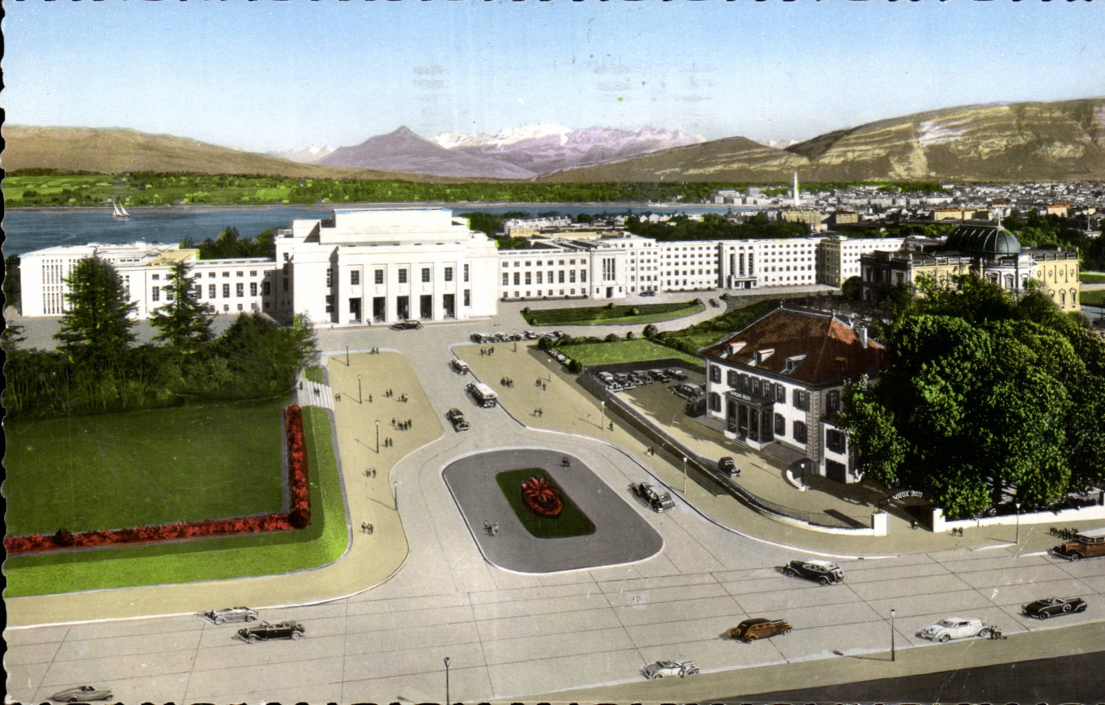 Suisse Geneve CPM Le palais des Nations Vue sur la ville et le Mont Blanc