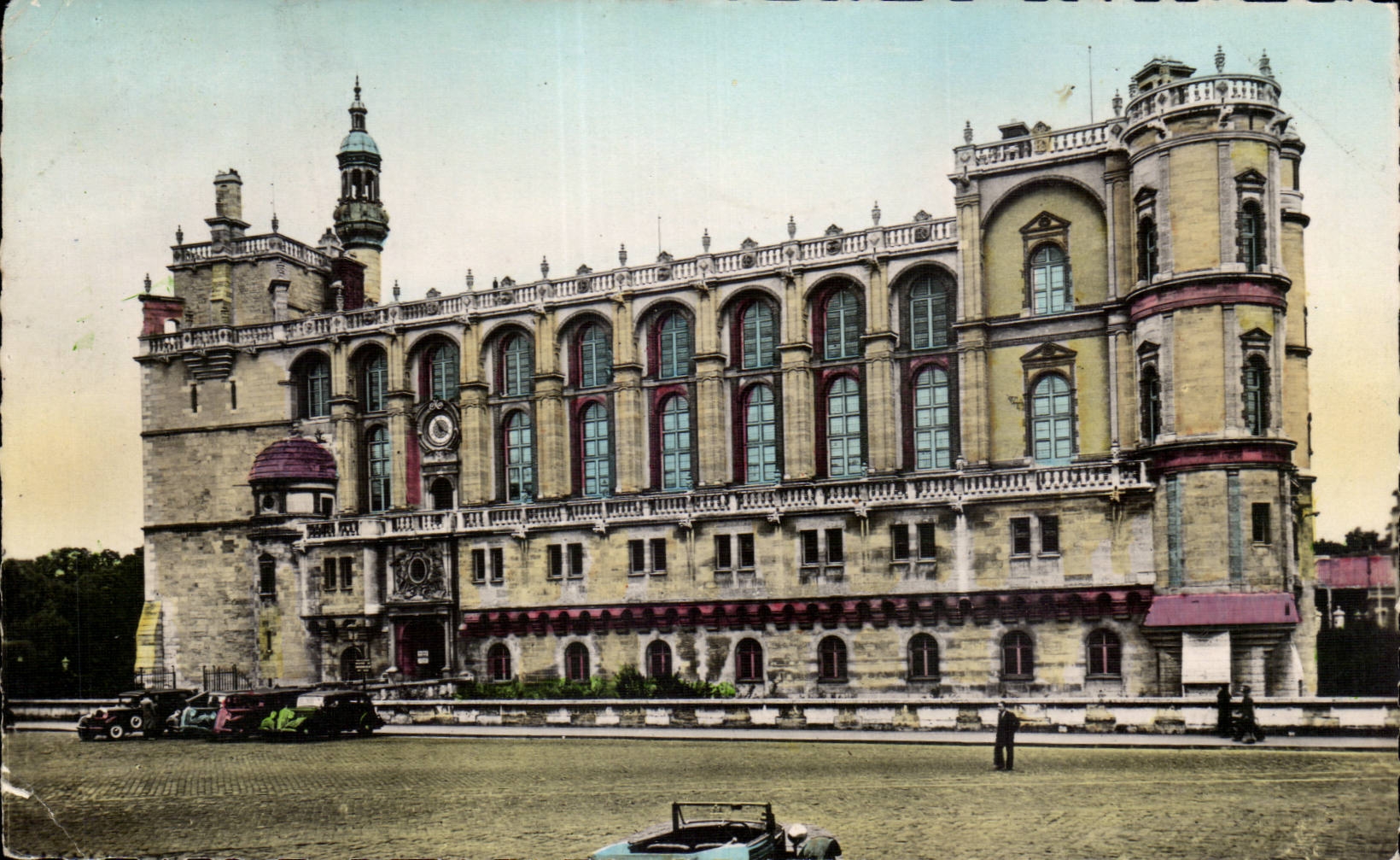 St-Germain-en-Laye — Château — Façade Ouest — Entrée du Musée — A.C. 13