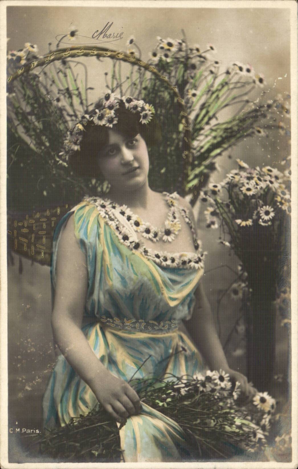 CPA Fantaisie Femme