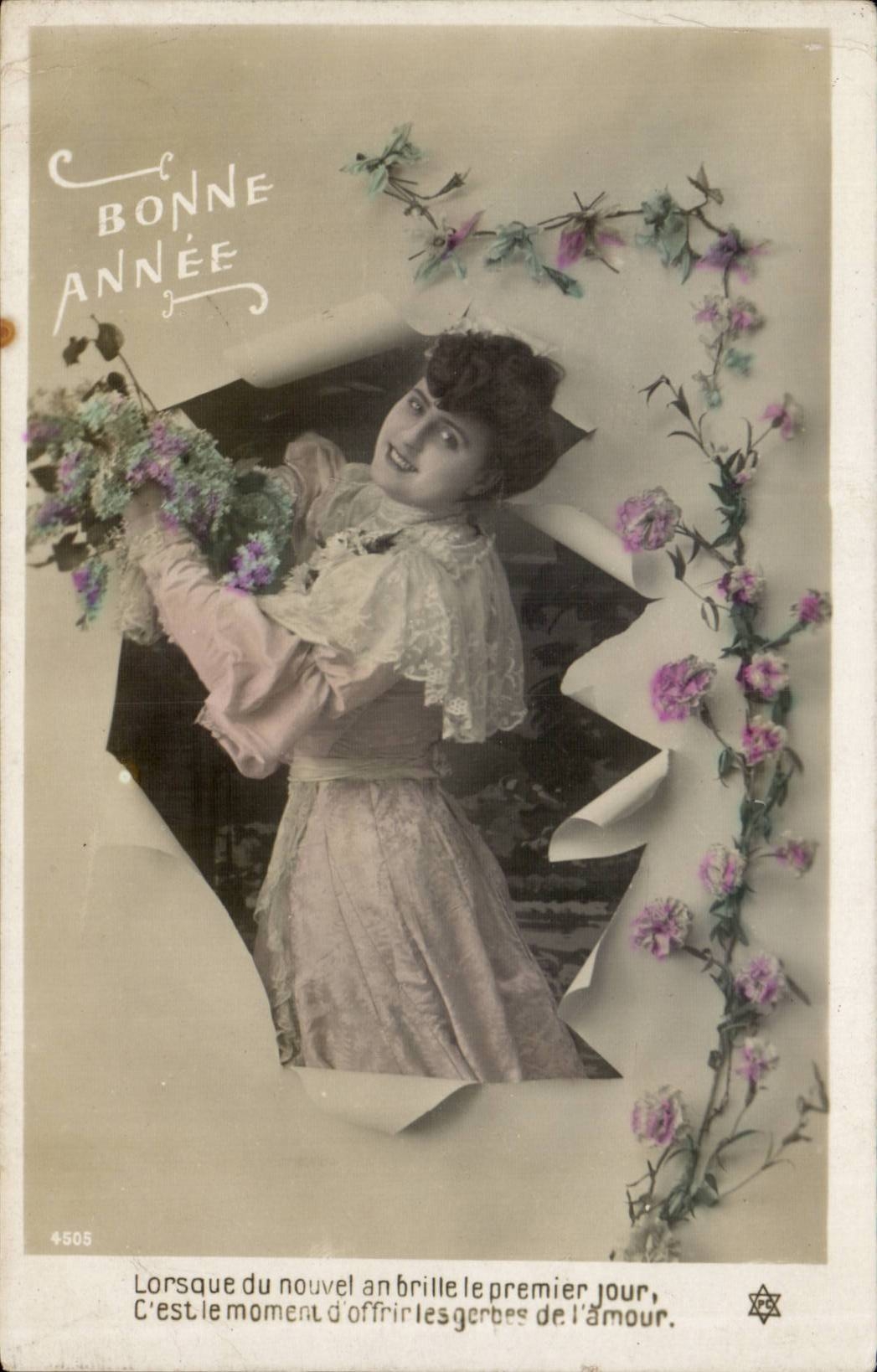 Femme tenant un bouquet — 'Bonne Année' — éditeur inconnu, n° 4505