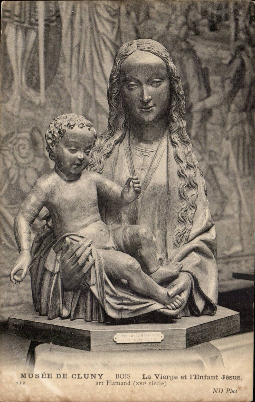 CPA Paris Musee de Cluny La vierge et l'enfant Jesus