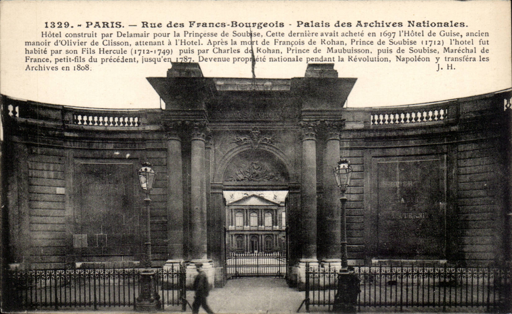 Paris CPA Rue des Francs Bourgeois Palais des Archives Nationales