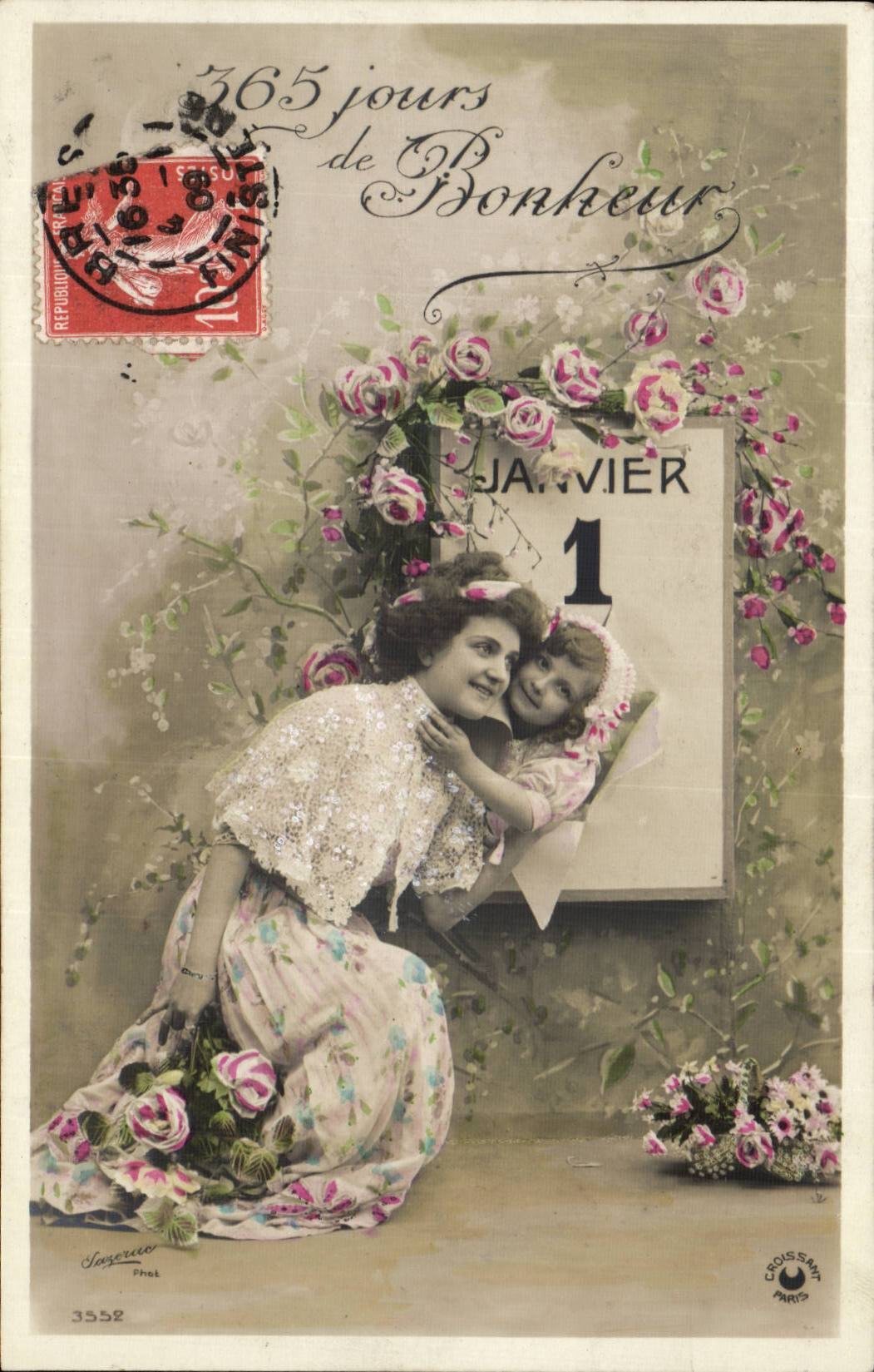 Femme et enfant — 365 jours de Bonheur — Croissant Paris