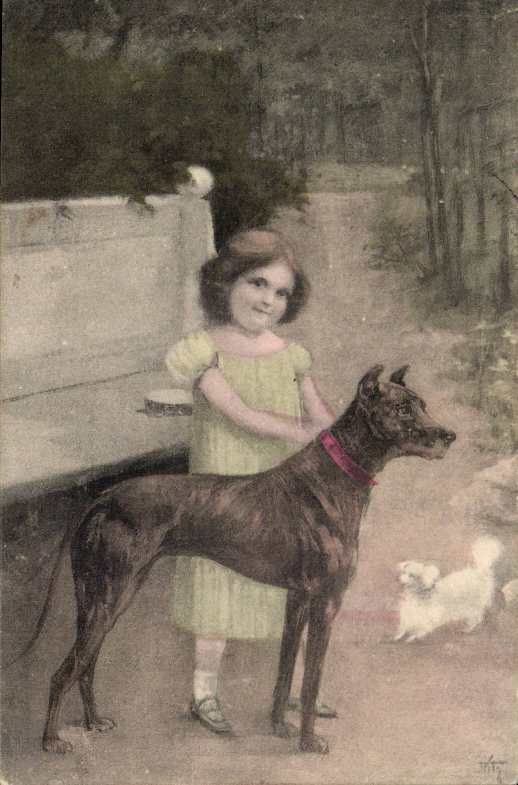 CPA Fantaisie Enfant et chiens (chien dog)