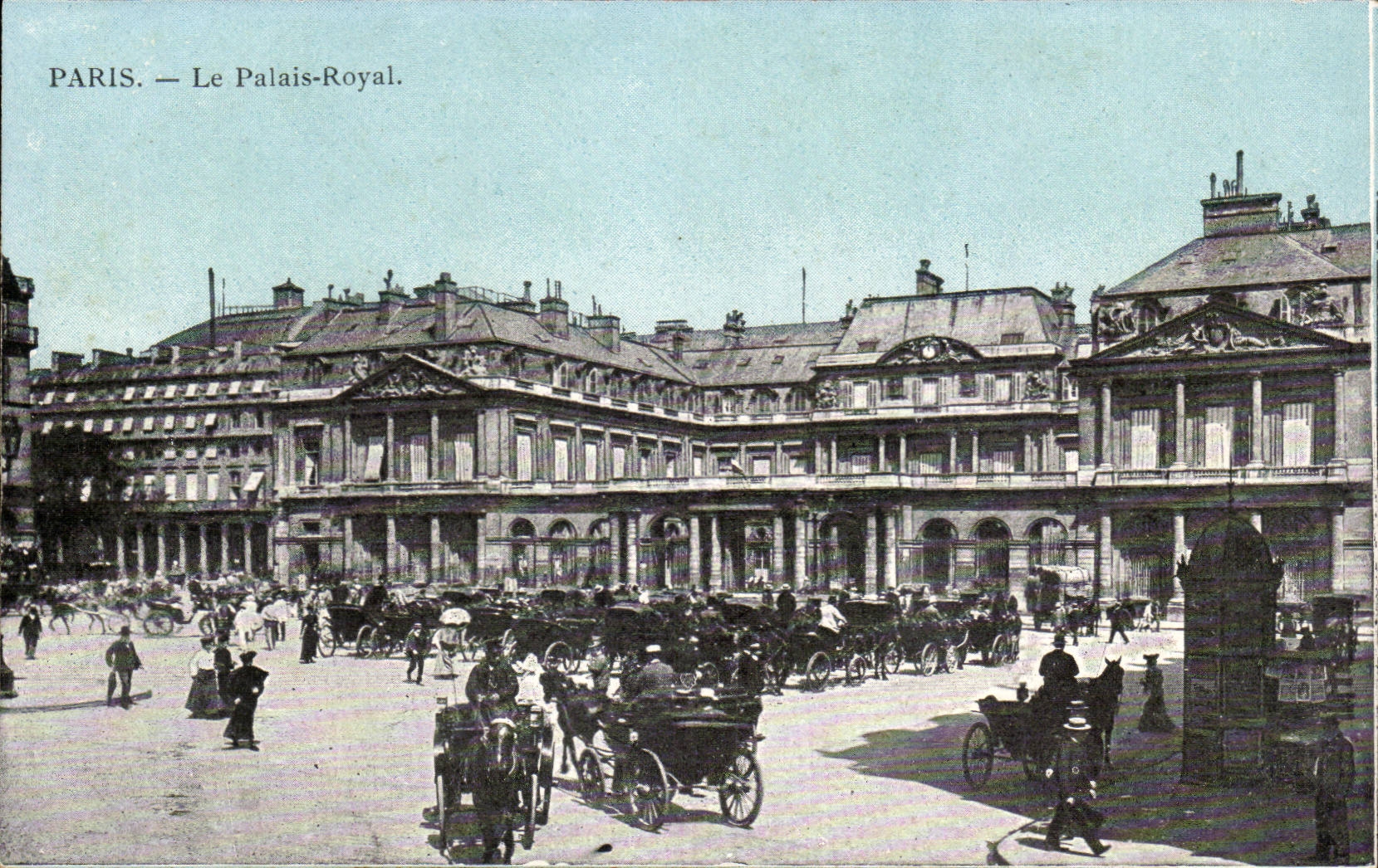 Paris CPA Le palais royal
