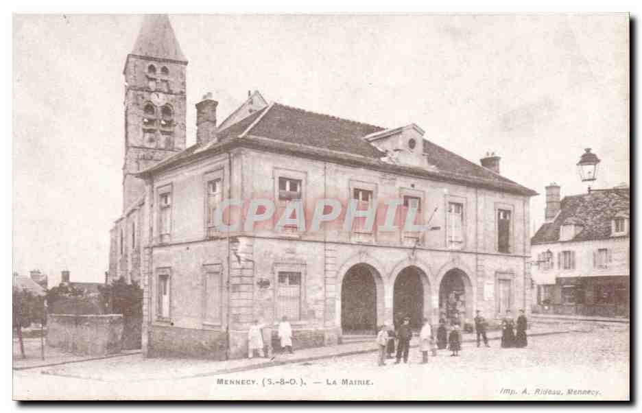 REPRODUCTION Mennecy La mairie
