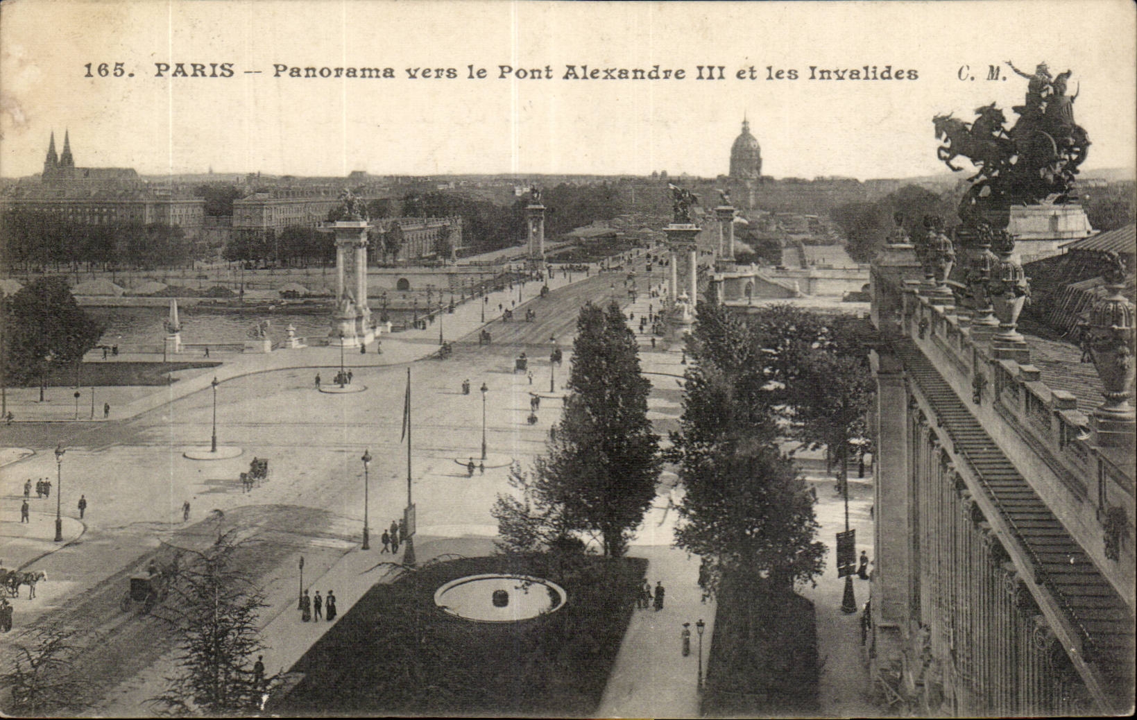 Paris CPA Panorama vers le pont Alexandre III et les Invalides