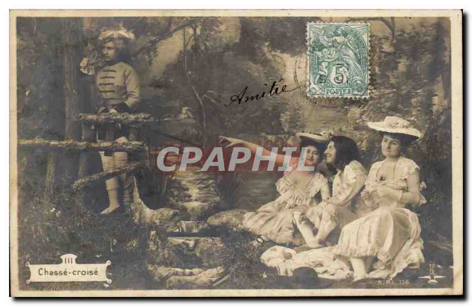 Chassé-croisé — scène de forêt — R.P.I. 156