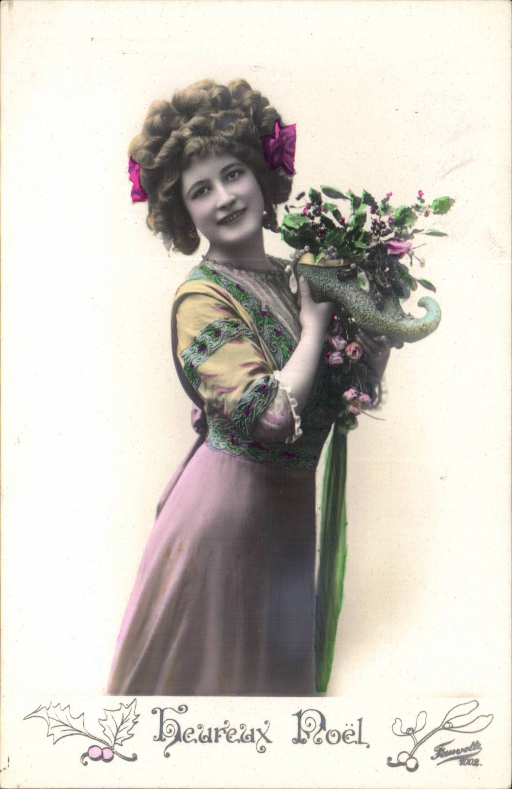 Jeune femme en costume de Noël — Heureaux Poël — Hennevelt 1902