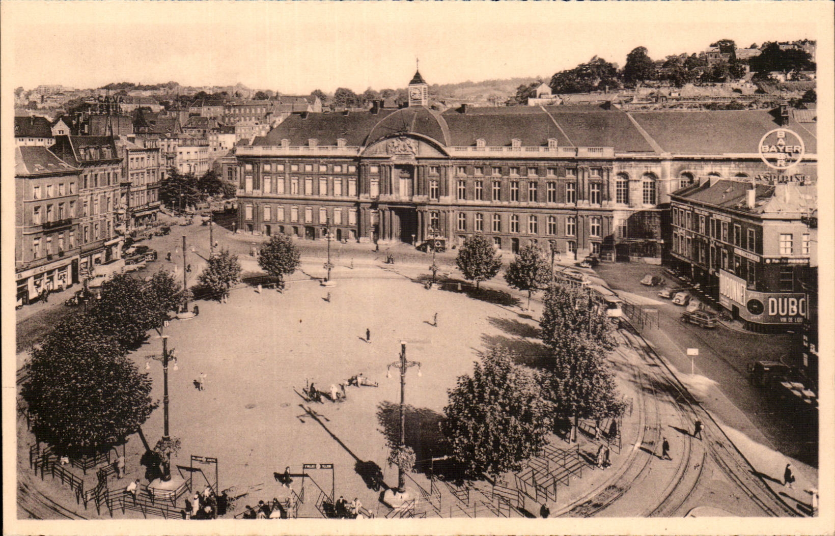 Liège - Place St-Lambert - Le Palais des Princes-Évêques — Éditeur Thill, Bruxelles