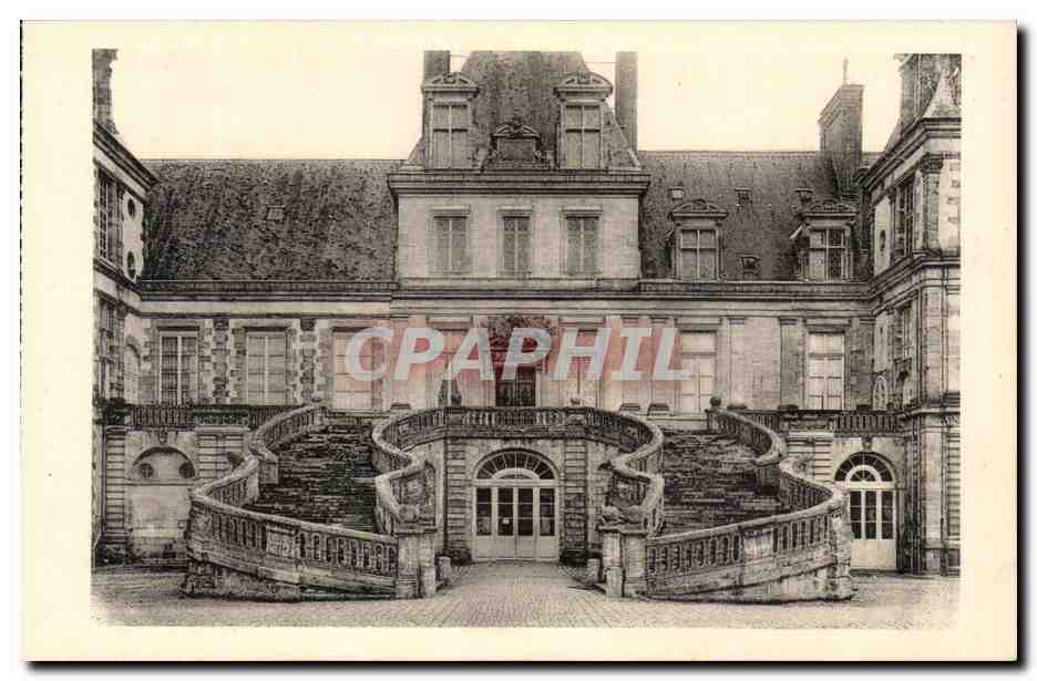 Castello di Fontainebleau — scalinata a cavaliere — Edizione dei Musei Nazionali