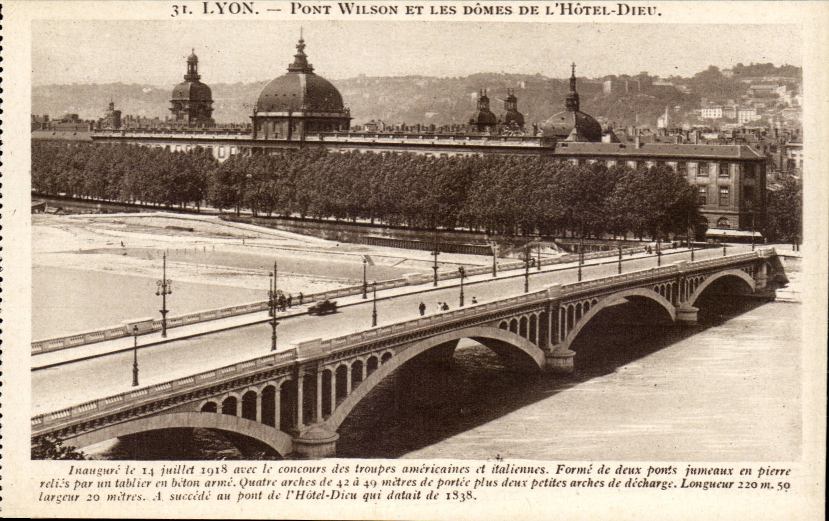 Lyon - Pont Wilson et les Domes de l'Hotel Dieu - CPA 
