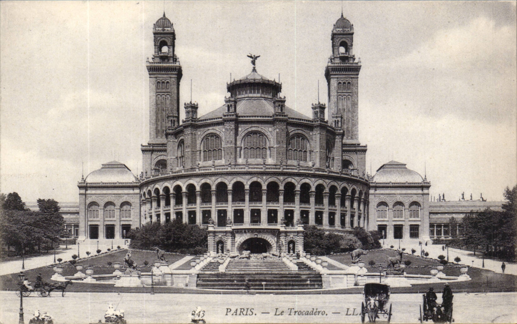Paris - 16 - Le Trocadero - CPA 