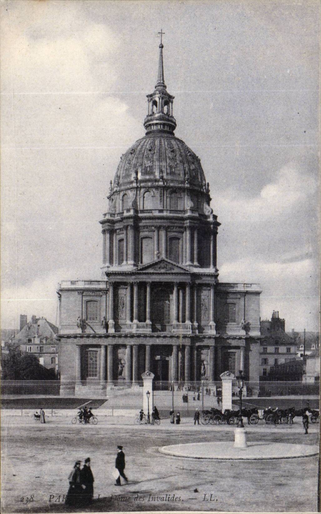 Paris - 7 - Dome des Invalides - CPA 