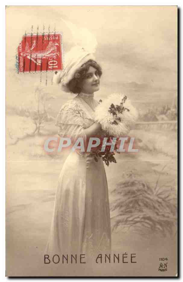 Femme en robe blanche tenant un bouquet — Bonne Année — A.N. Paris, n° 1104