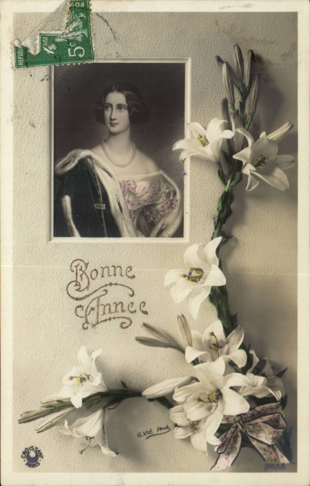 Fantaisie - Femme - Elegant Woman with lilies - Bonne Annee - CPA 