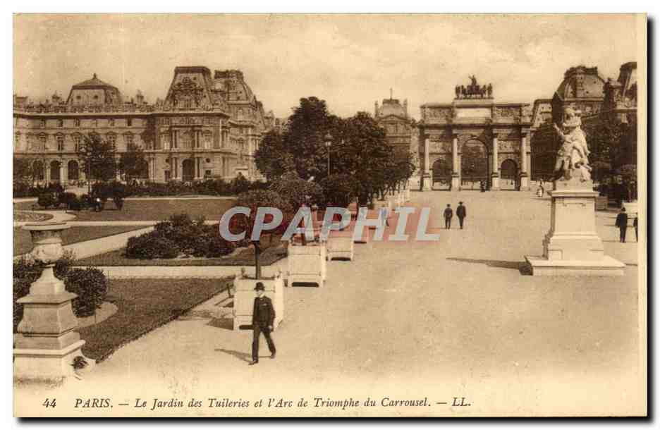 Paris - 1 - Jardin des Tuileries et l'Arc de Triomphe du Carrousel - CPA 