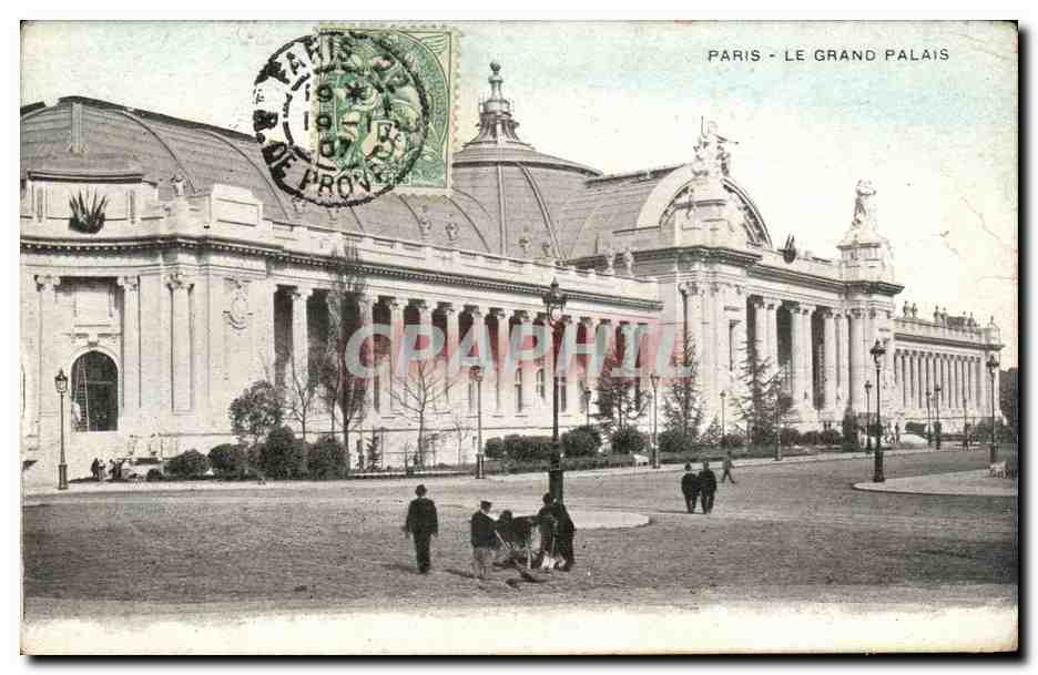 Paris CPA le grand palais