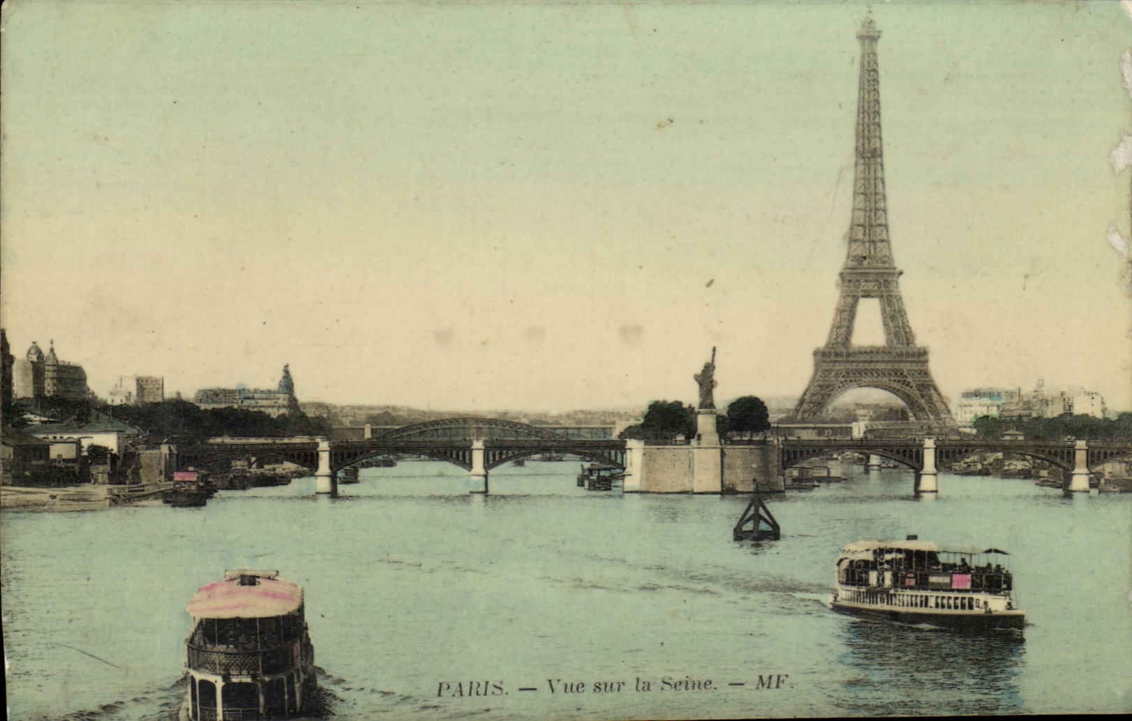 Paris CPA Vue sur la Seine (Tour Eiffel)