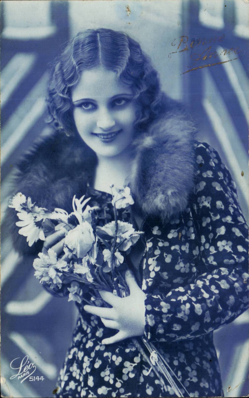 CPA Fantaisie Femme 