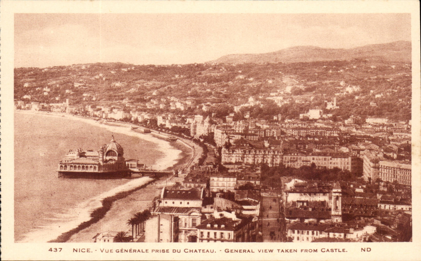 Nice CPA Vue generale prise du chateau 