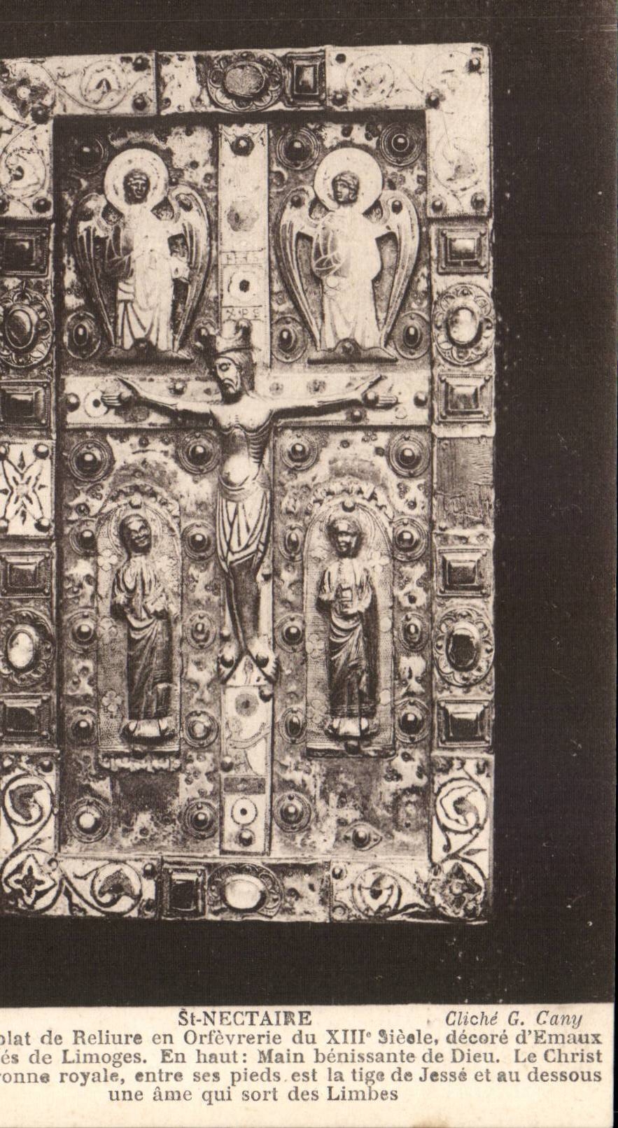 Saint Nectaire CPA Premier plat de reliure en orfevrerie